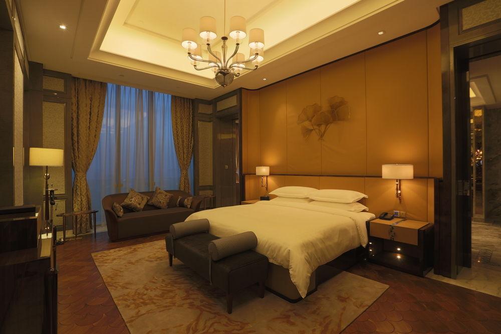 เชอราตัน ชิงเต่า ลีซาง โฮเต็ล Hotel ภายนอก รูปภาพ