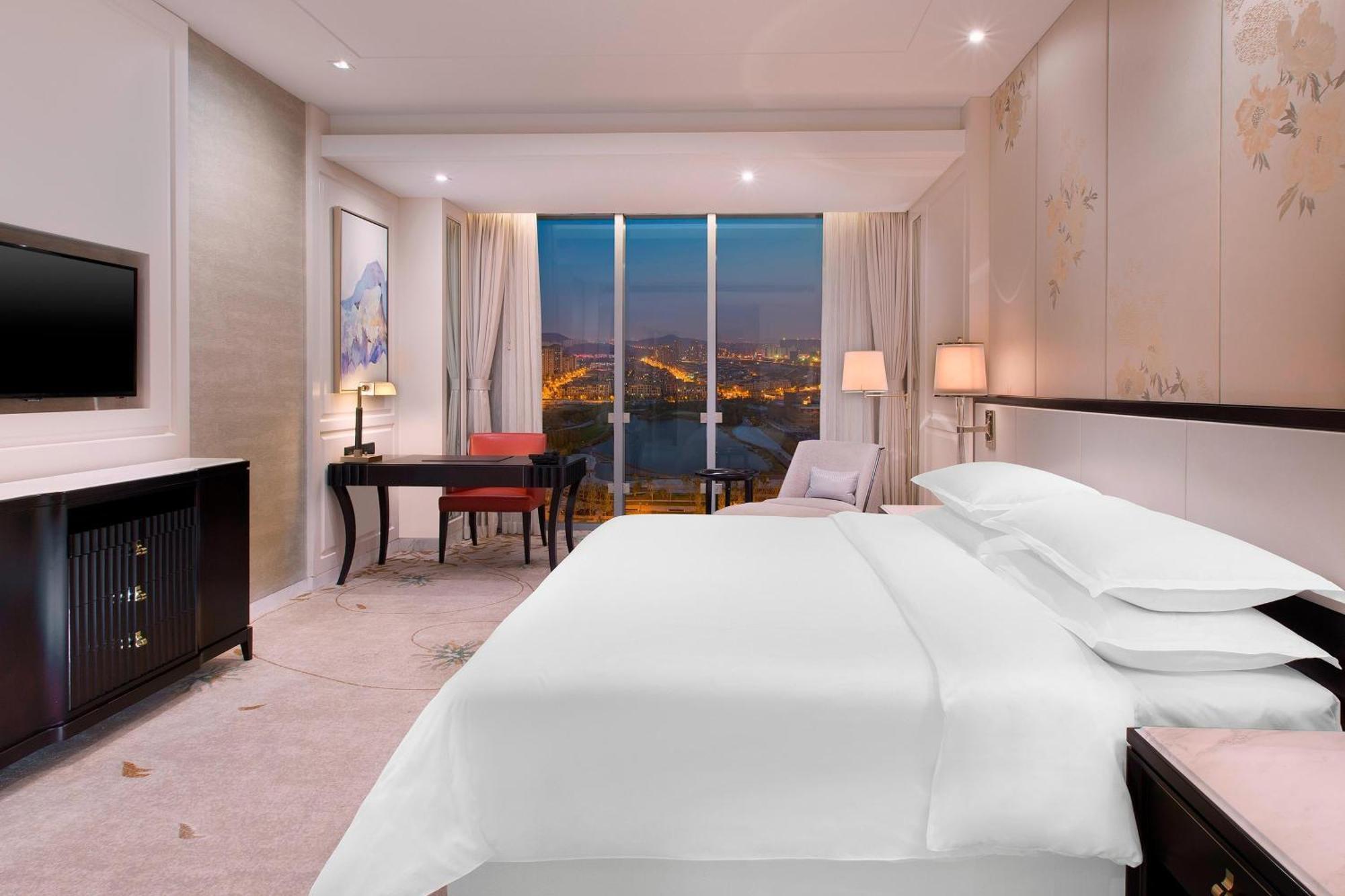 เชอราตัน ชิงเต่า ลีซาง โฮเต็ล Hotel ภายนอก รูปภาพ