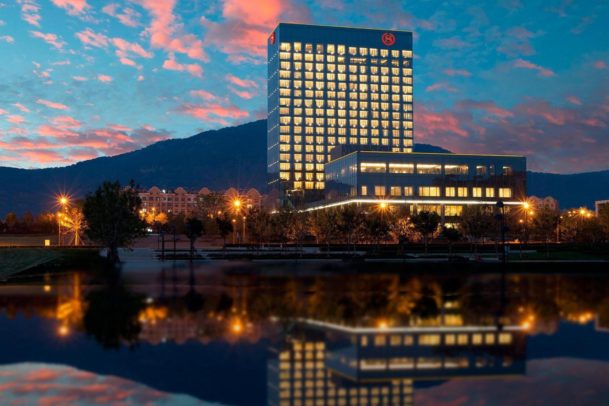 เชอราตัน ชิงเต่า ลีซาง โฮเต็ล Hotel ภายนอก รูปภาพ